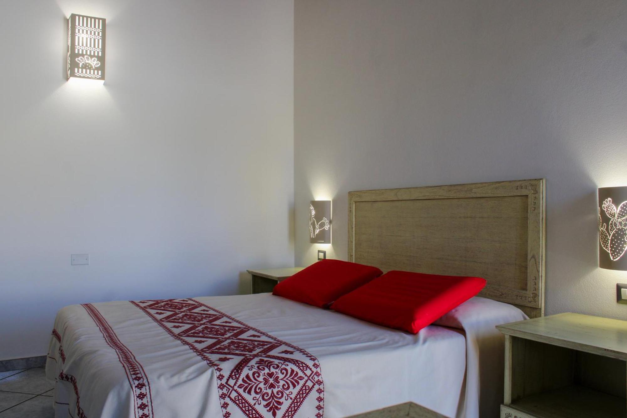 L'Alga Bed & Breakfast Cabras Exterior photo