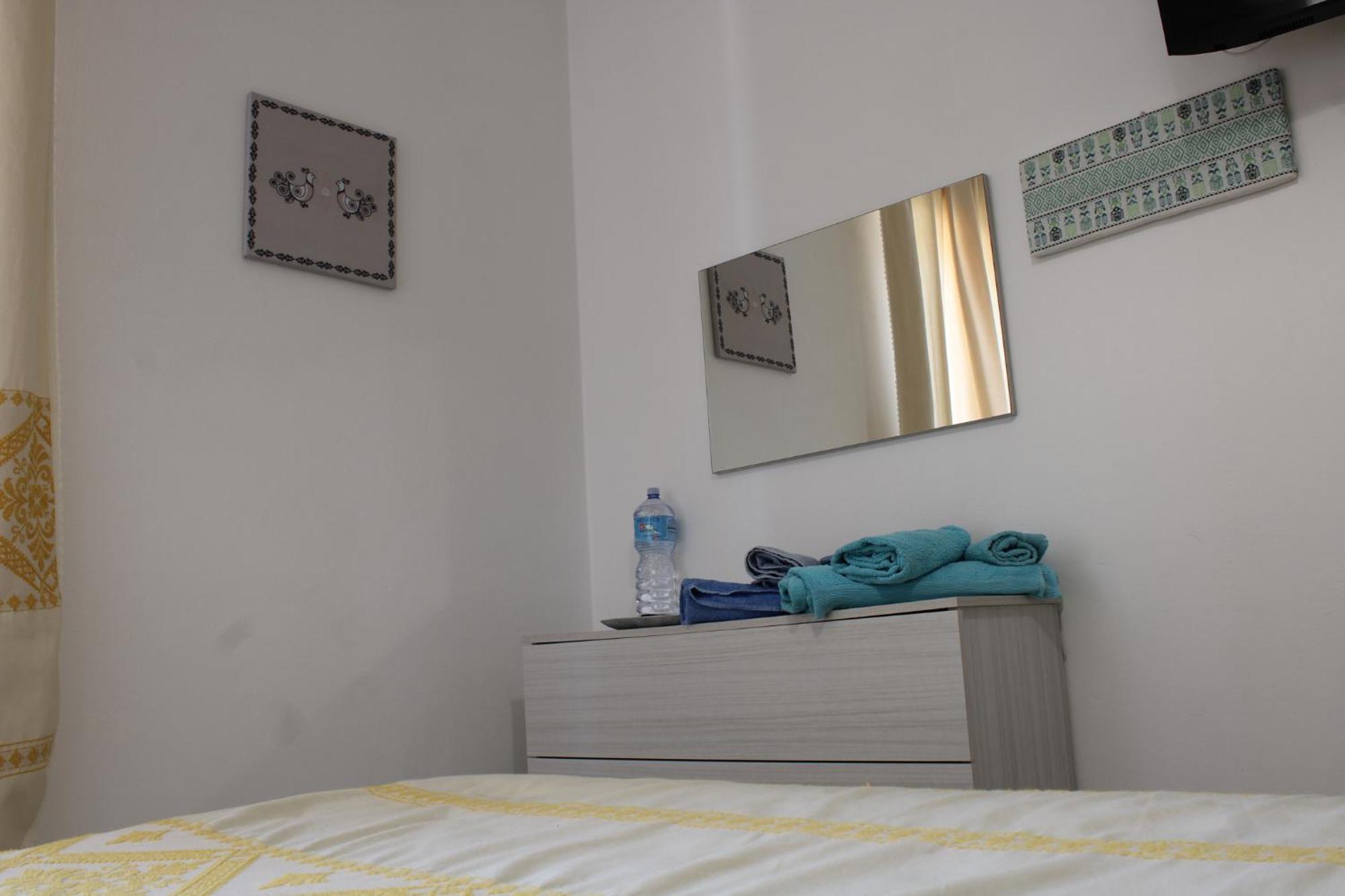 L'Alga Bed & Breakfast Cabras Exterior photo