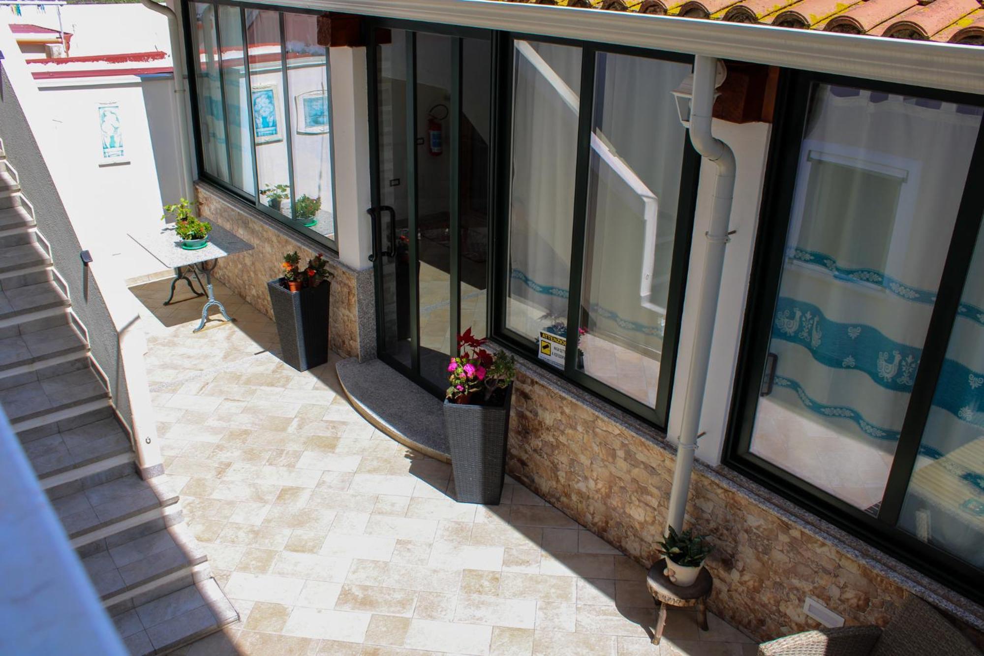 L'Alga Bed & Breakfast Cabras Exterior photo